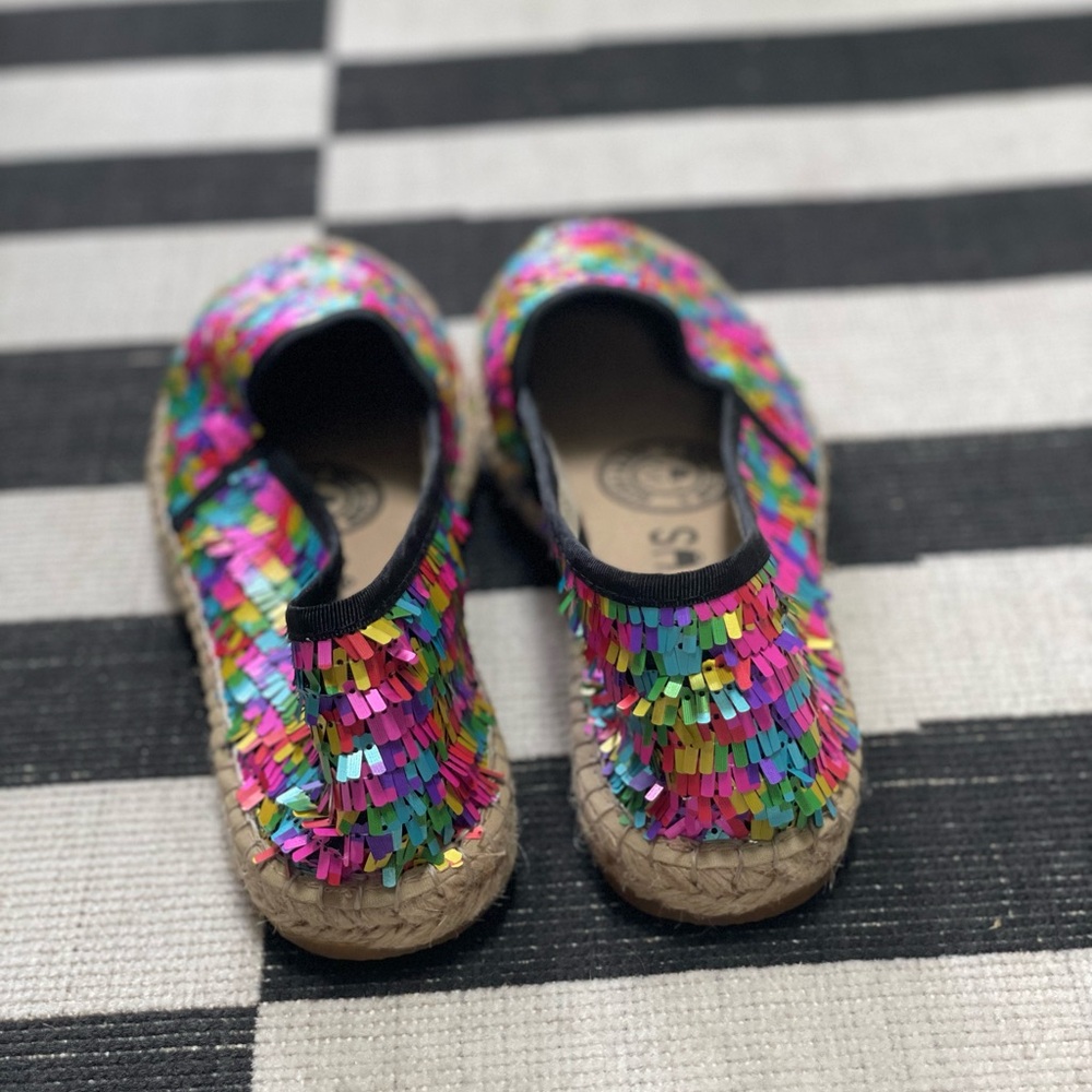 🎉 Brand New Alpargatus Piñata Sequined Rainbow Espadrilles 🎉 - Picture 5 of 12